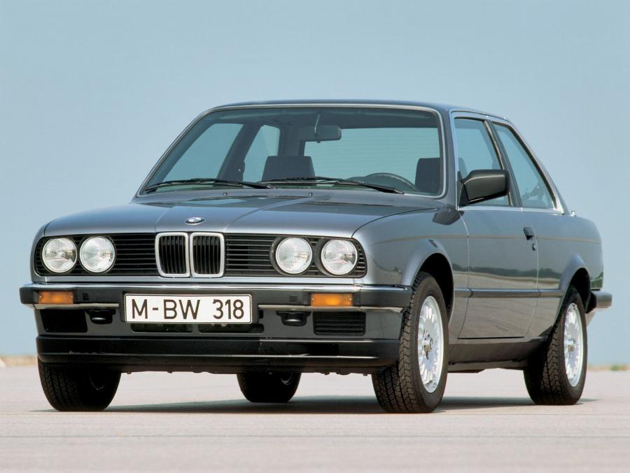  BMW 318i Coupe 1982 года  (фото 8 из 13)